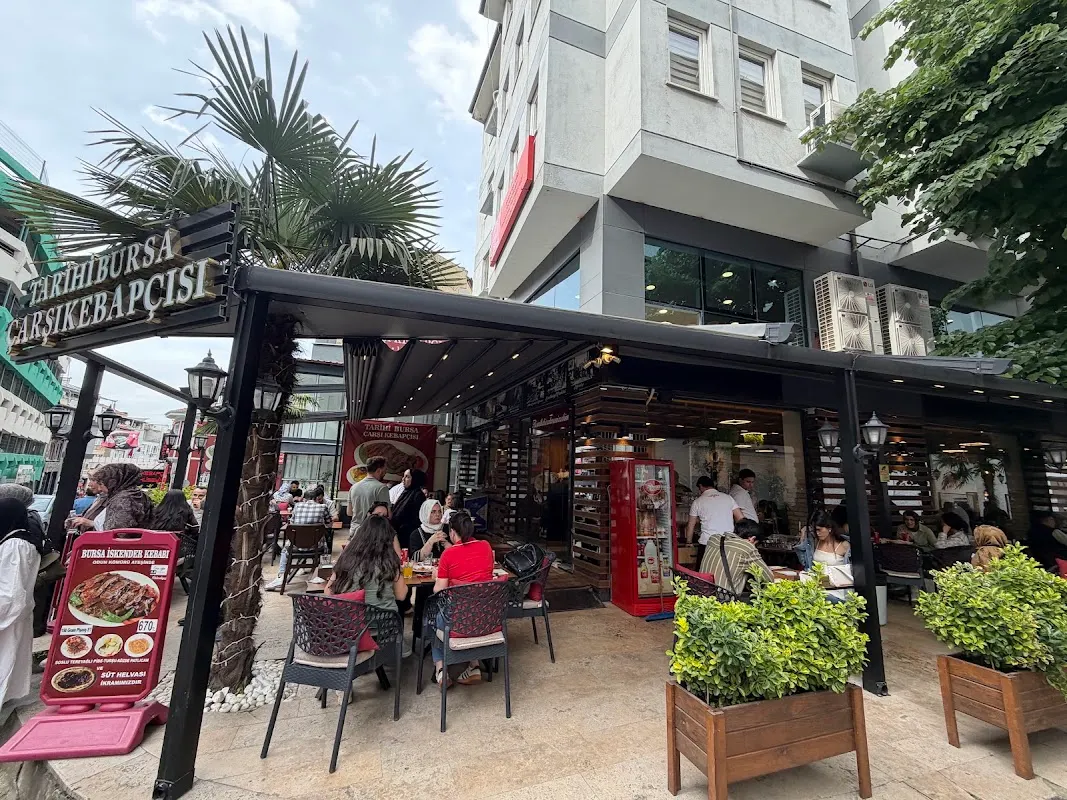 Tarihi Bursa Çarşı Kebapçısı