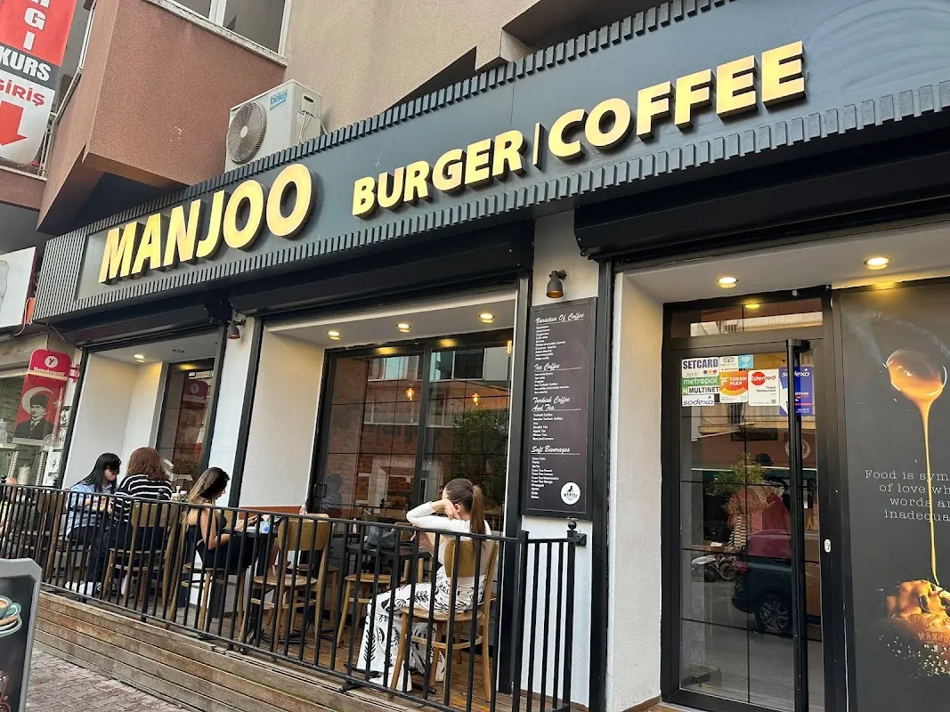 Manjoo Burger