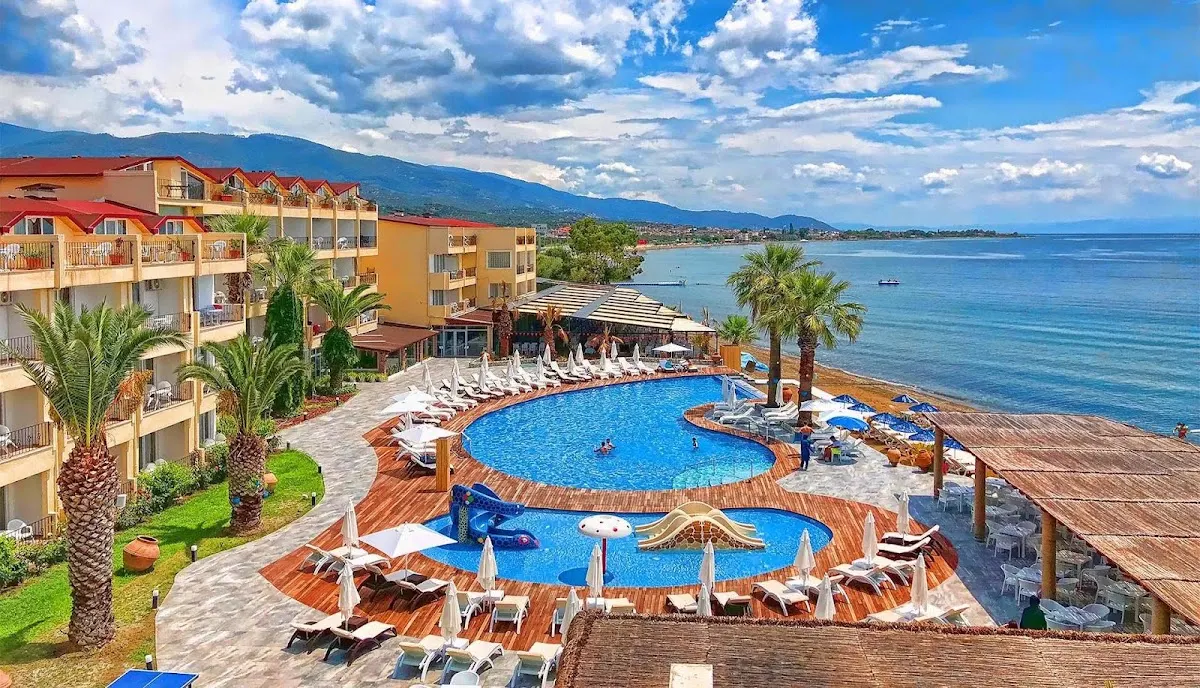 Elbis Hotel