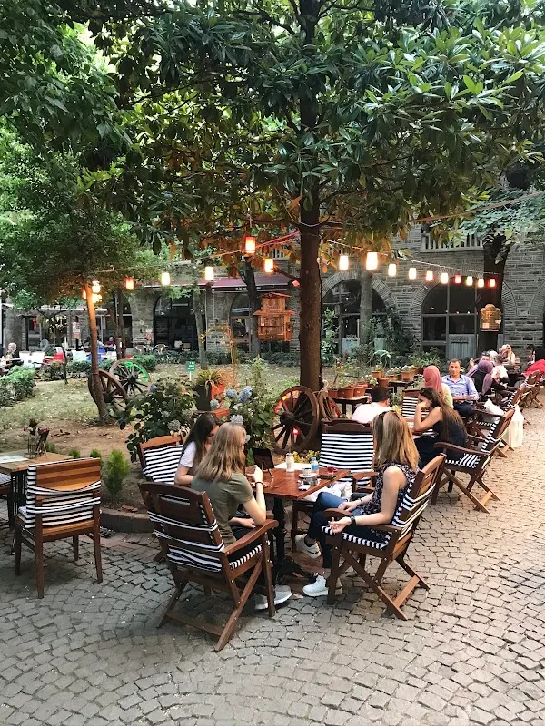 Baycan beyin meşhur kahvesi