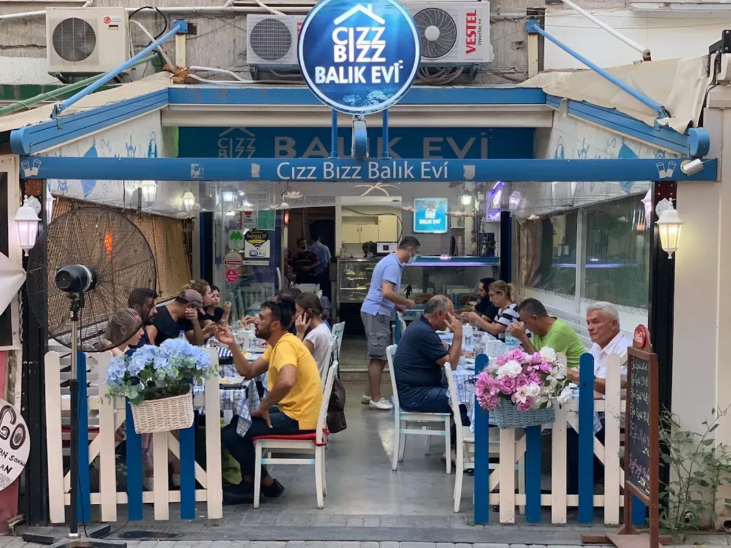 Cızz Bızz Balık Meyhane