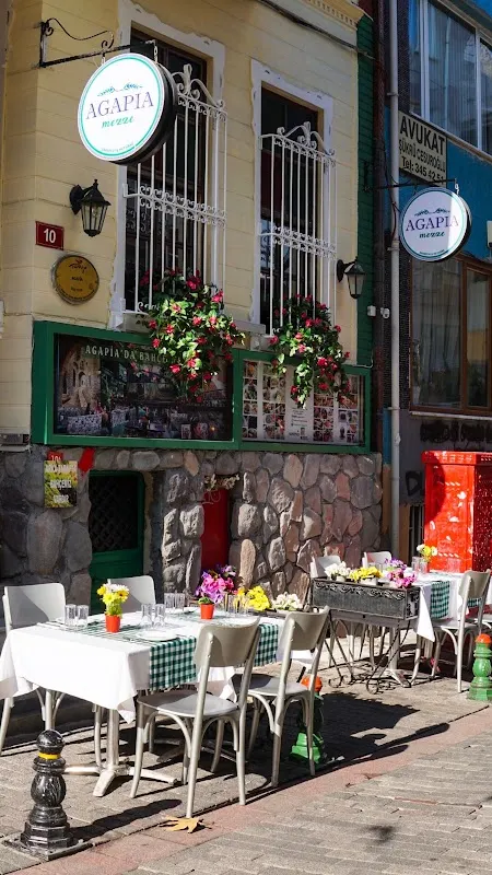 Agapia Meze & Kadıköy Meyhane