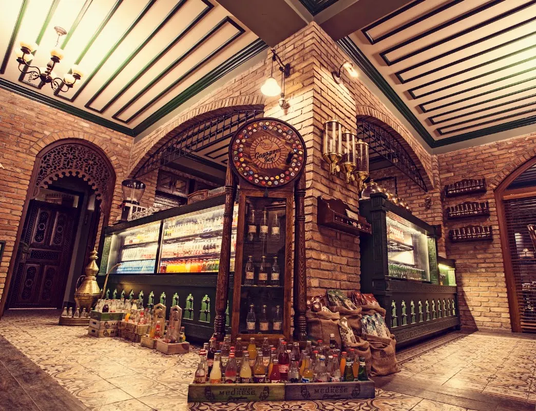 Tarihi Medrese Kahvehanesi