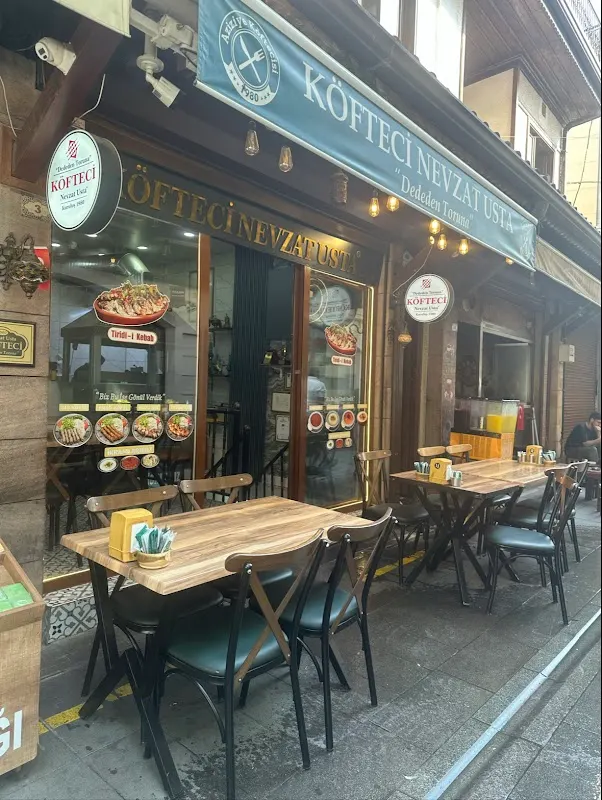Köfteci Nevzat Usta