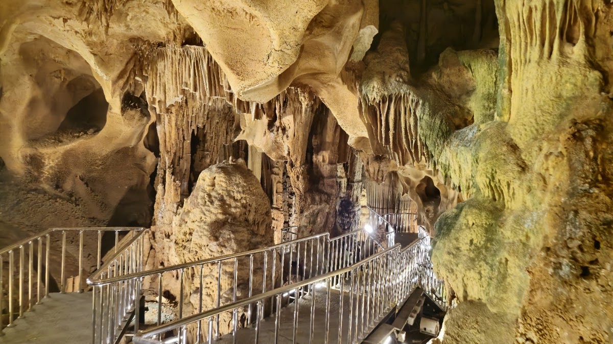 Taşkuyu Mağarası