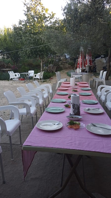 Şerife Ana'nın Yeri & Meydan Aile Çay Bahçesi
