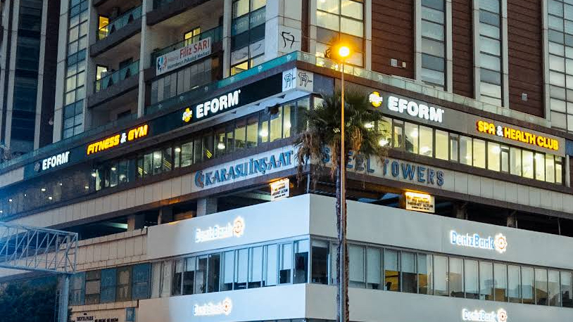 Eform Spor Merkezi & Spa Masaj Salonu Yüzme havuzu Hamam Sauna